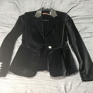 Alice and Olivia blazer black velvet with leather collar